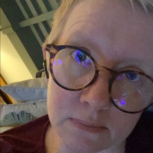 Meet your Posher, Mirand